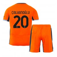 Inter Milan Hakan Calhanoglu #20 Tretí Detský futbalový dres 2023-24 Krátky Rukáv (+ trenírky)